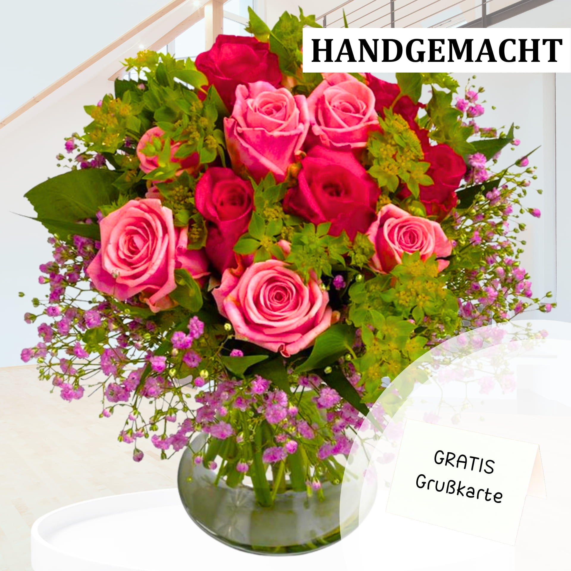 Blumenstrauß Überraschung - hier bestellen Vase mit rosa Rosen und grünen Pflanzen, perfekt für den Valentinstag. Zeige deine Liebe mit diesem atemberaubenden Blumenarrangement. Gönn dir etwas Besonderes!